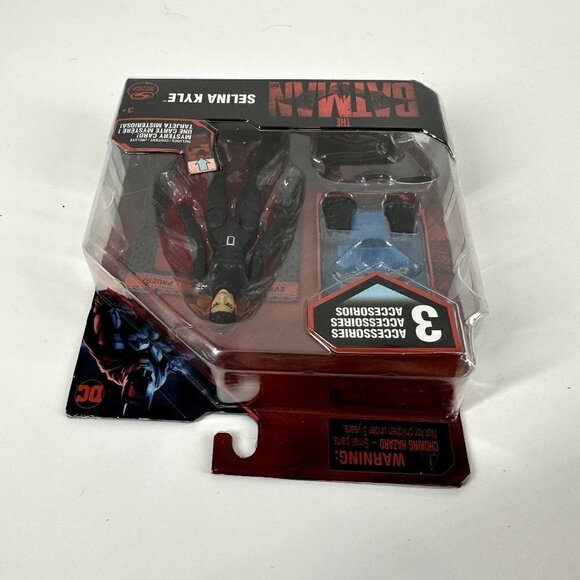 DC The Batman Movie Selina Kyle 4" Action Figure with 3 Accessories - Picture 4 of 9